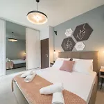 Daire Eleni's House Karavomylos
