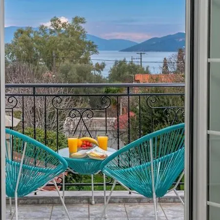 Apartamento Eleni's House Karavomylos