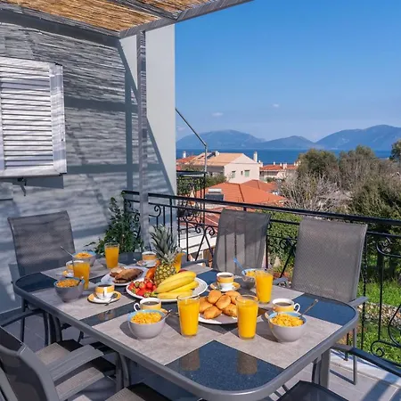 Apartamento Eleni's House