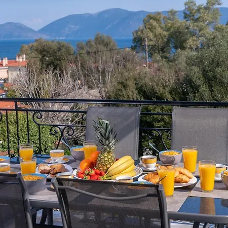 Eleni's House Karavomylos