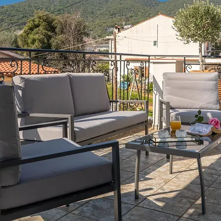 Eleni's House Appartement Karavomylos