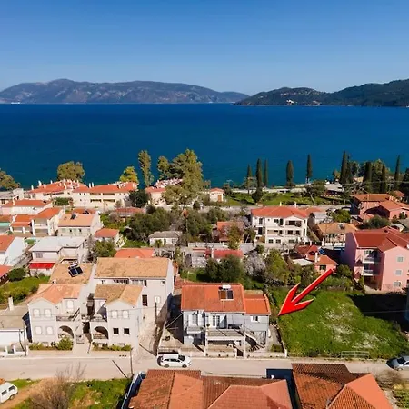 Lägenhet Eleni's House Karavomylos
